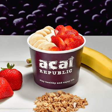 The São Paulo (Most Popular) - Base: Acai, Banana, Guarana (No Caffeine)
Topping: Granola, Banana, Strawberry
