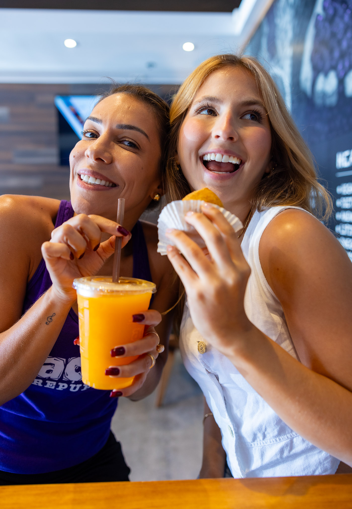 Friends at Açaí Republic