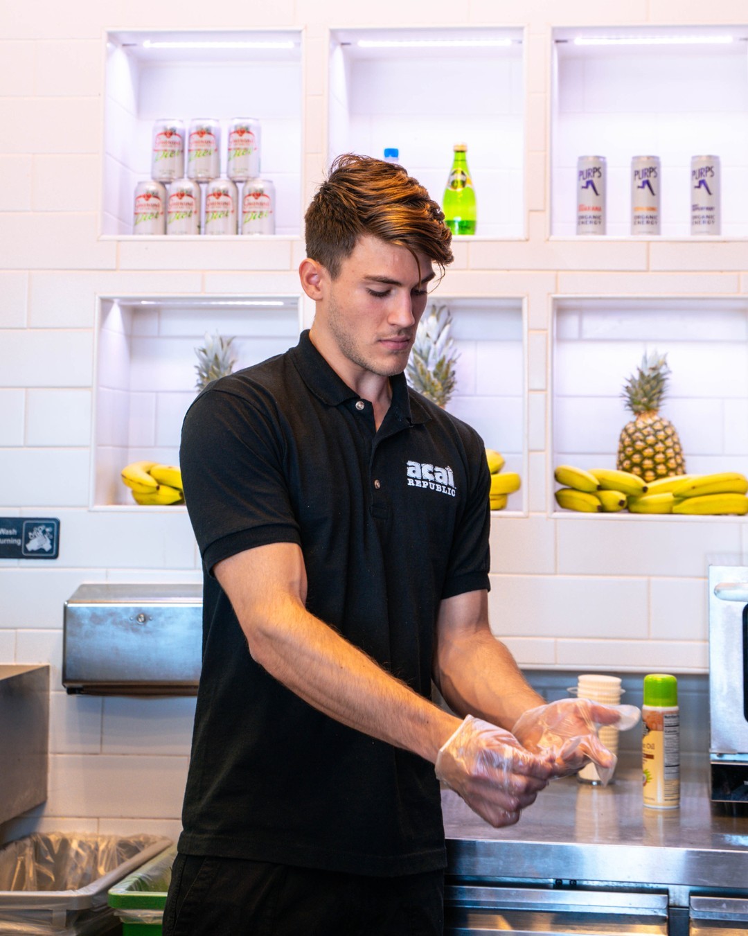 Man preparing bowl
